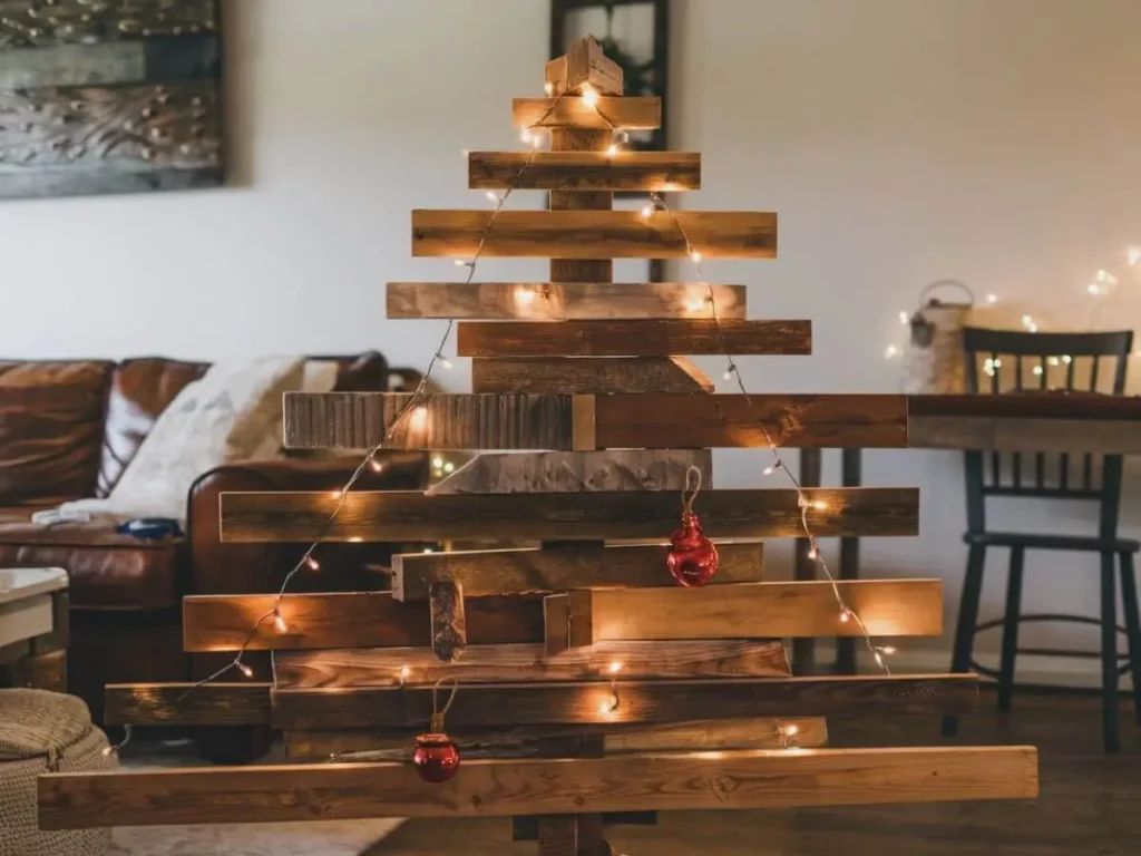 Sustainable DIY Wooden Christmas Tree